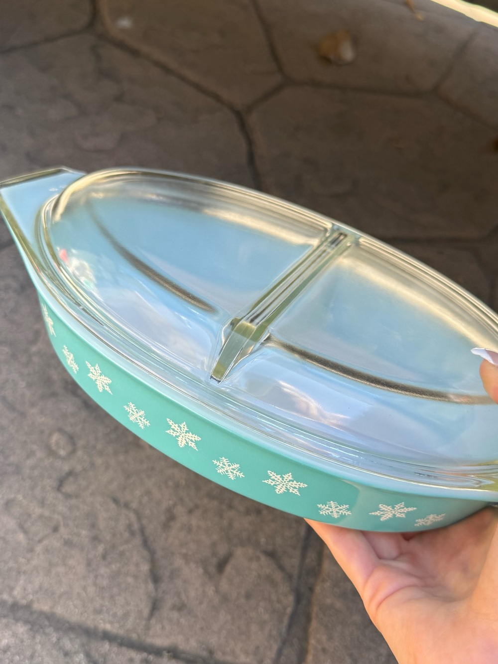 Vintage Pyrex Turquoise Snowflake Dish with Glass Lid 1 1/2 quart